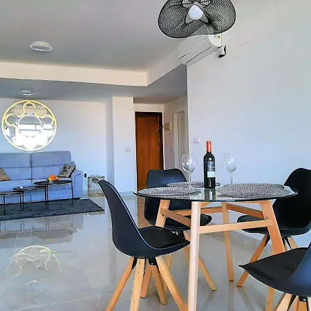 Tasteful In With Shared Pool * Torremolinos