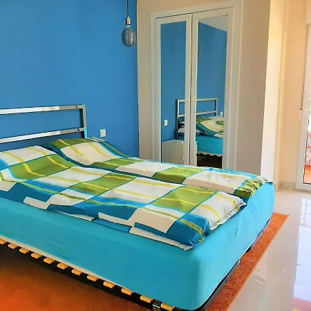 Tasteful In With Shared Pool Daire *