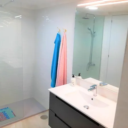 Tasteful In With Shared Pool *